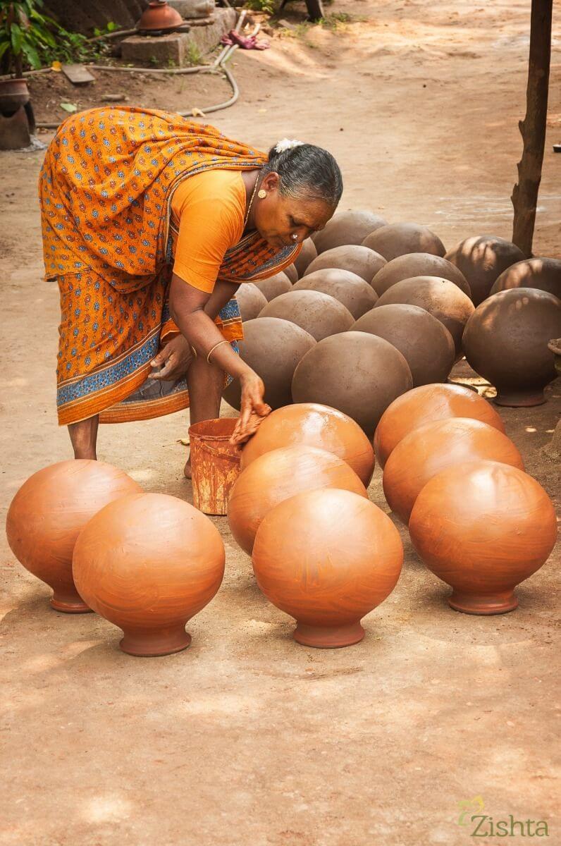 Clay Kadai Making 2-Zishta Traditional Cookware