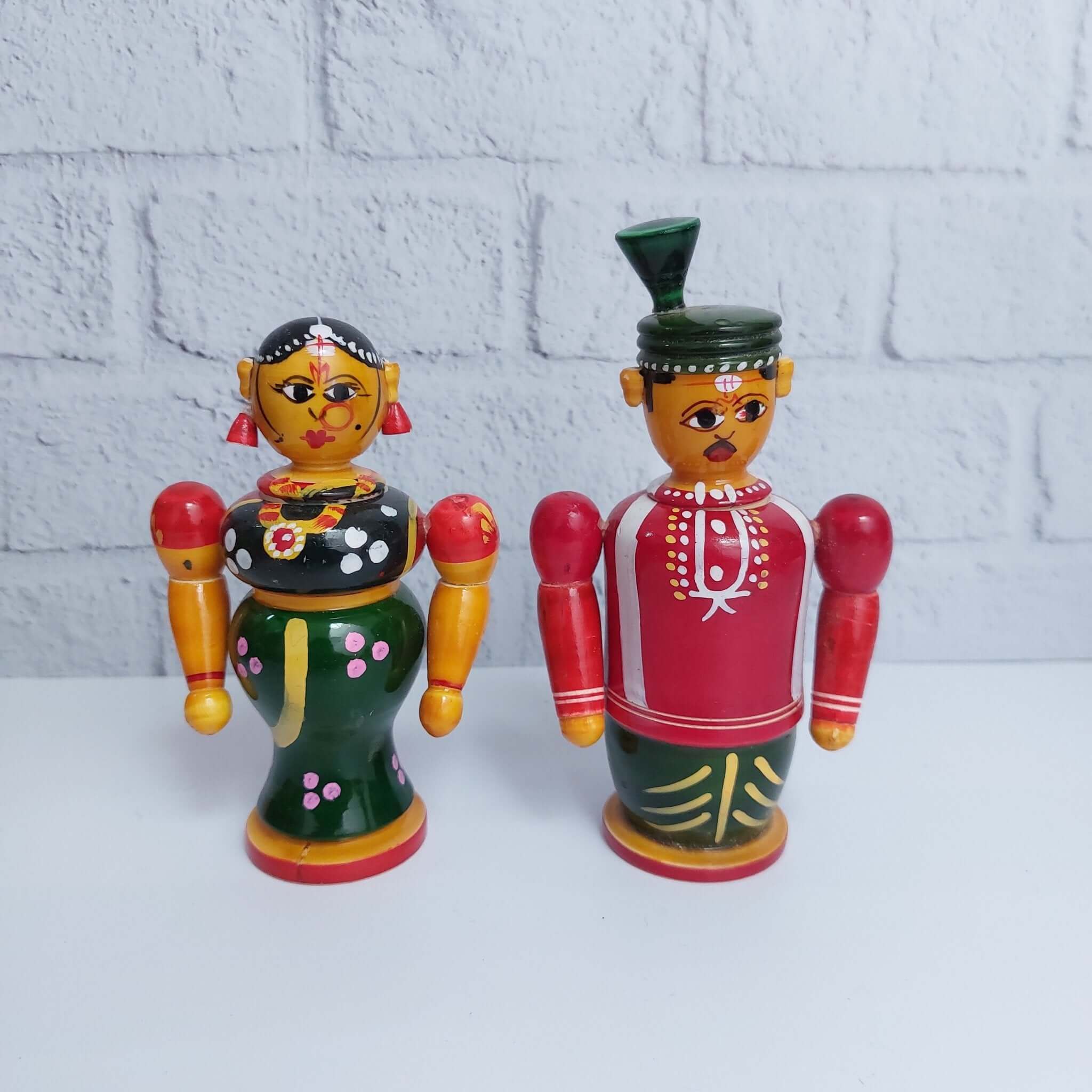 Etikoppaka Marriage Pair Small-Zishta Traditional Home Decor Toys