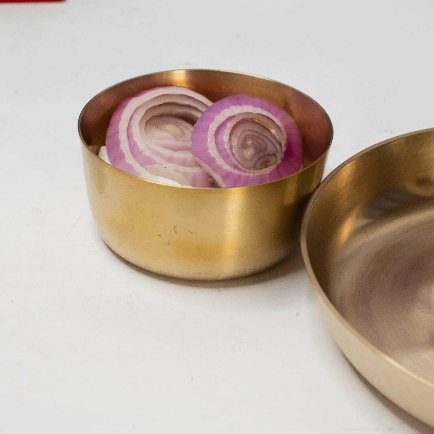 Onion in Kansa Katori Cup-Zishta Kansya Serveware